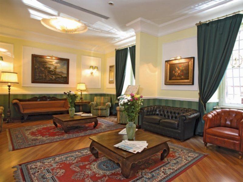 Hotel Giglio Dell'Opera Roma Exterior foto